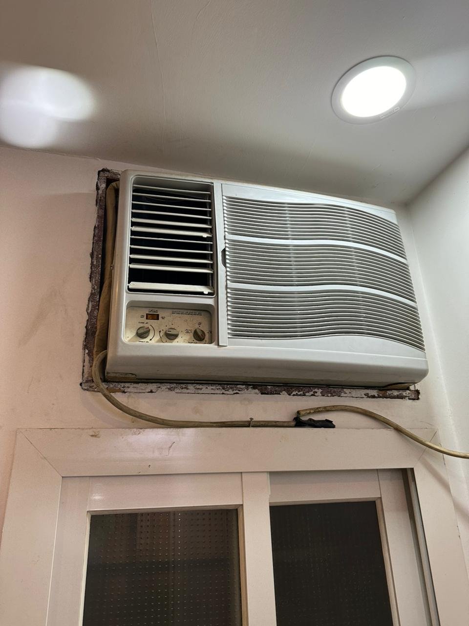 شراء اثاث مستعمل حي الملك عبدالله 0554833595